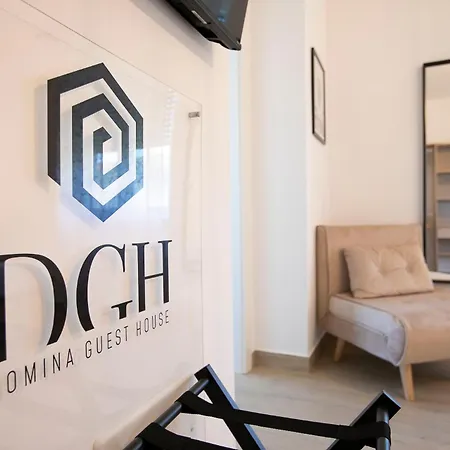 Casa de hóspedes Domina *