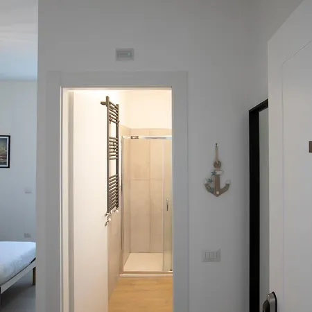 Πανσιόν Domina Φιουμιτσίνο